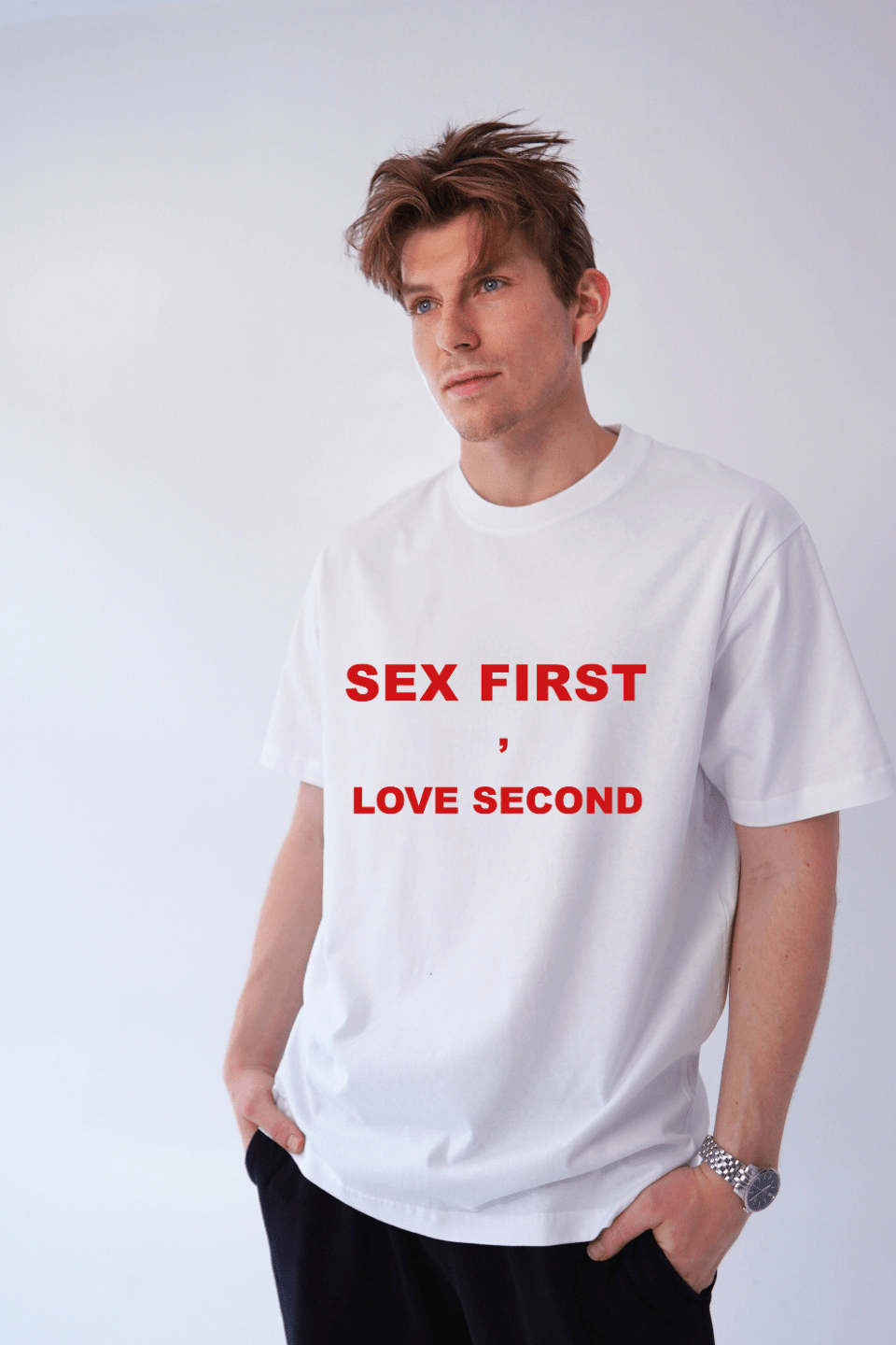 T-shirt bawełna z recyklingu oversize SEX FIRST męski - biały - Chiara Wear