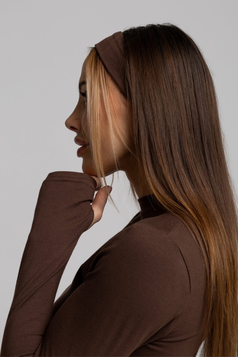 Cienka opaska na głowę bawełniana HAND MADE - brązowa - Chiara Wear