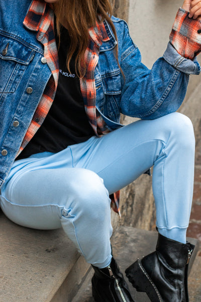 Spodnie dresowe damskie CHIARA - jasnoniebieski - Chiara Wear