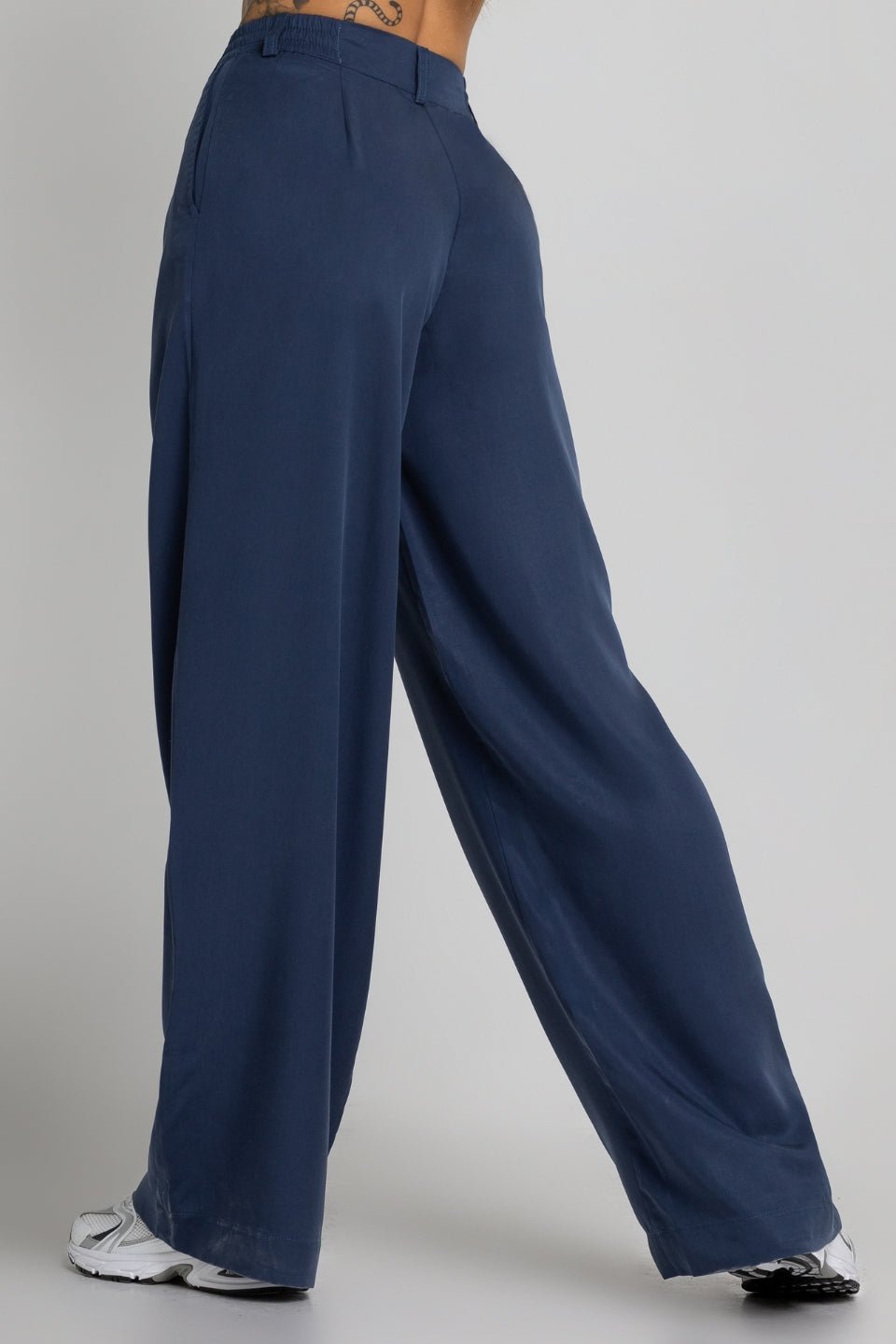 Spodnie garniturowe damskie GARCON TALL - granatowy - Chiara Wear