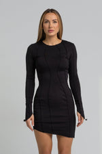 Załaduj obraz do przeglądarki galerii, Sukienka BEATE mini z przeszyciami - czarny - Chiara Wear
