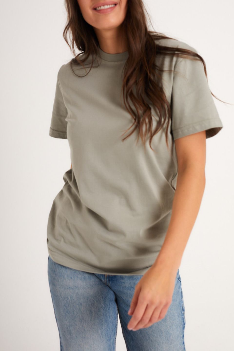 T-shirt classic OLIVE - oliwkowy - Chiara Wear