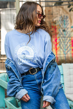 Load image into Gallery viewer, T-shirt damski HOLIDAYS - niebieski - Chiara Wear
