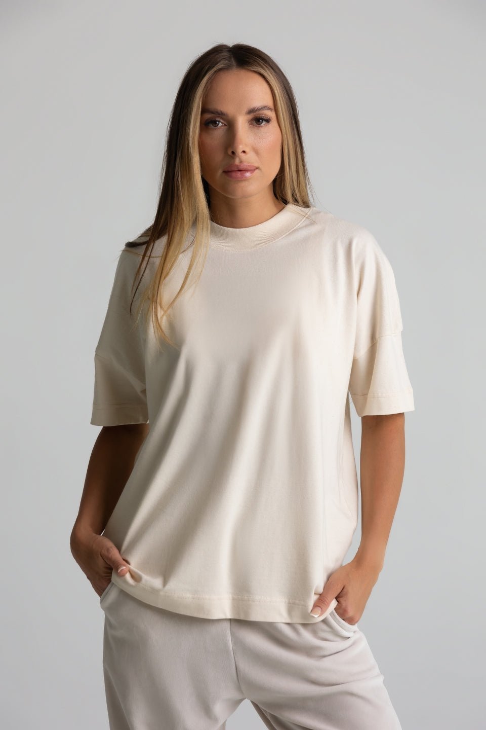 T-shirt damski oversize UNISEX - natural - Chiara Wear