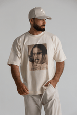 Załaduj obraz do przeglądarki galerii, T-shirt męski oversize MONALISA - natural - Chiara Wear
