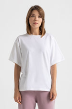Załaduj obraz do przeglądarki galerii, T-shirt OVERSIZE damski z bawełny organicznej - Chiara Wear
