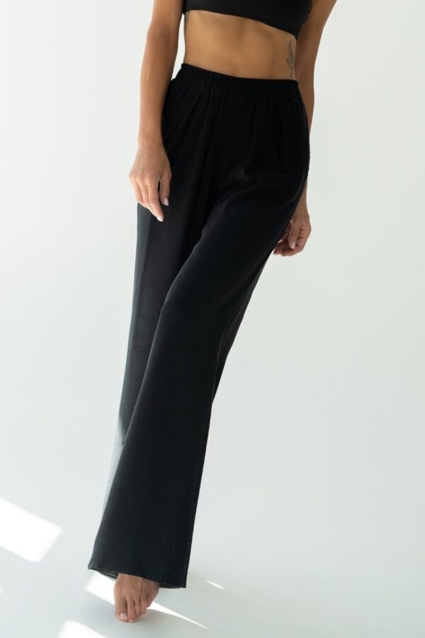 Spodnie PALLAZO damskie - czarny tencel - Chiara Wear