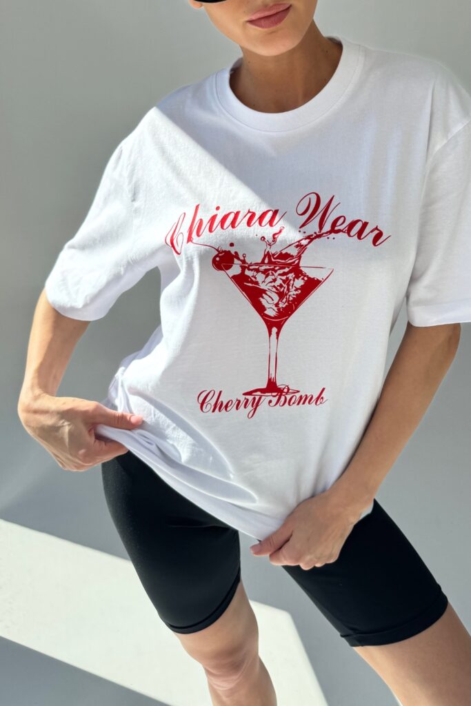 T-shirt bawełniany oversize CHERRY BOMB – biały