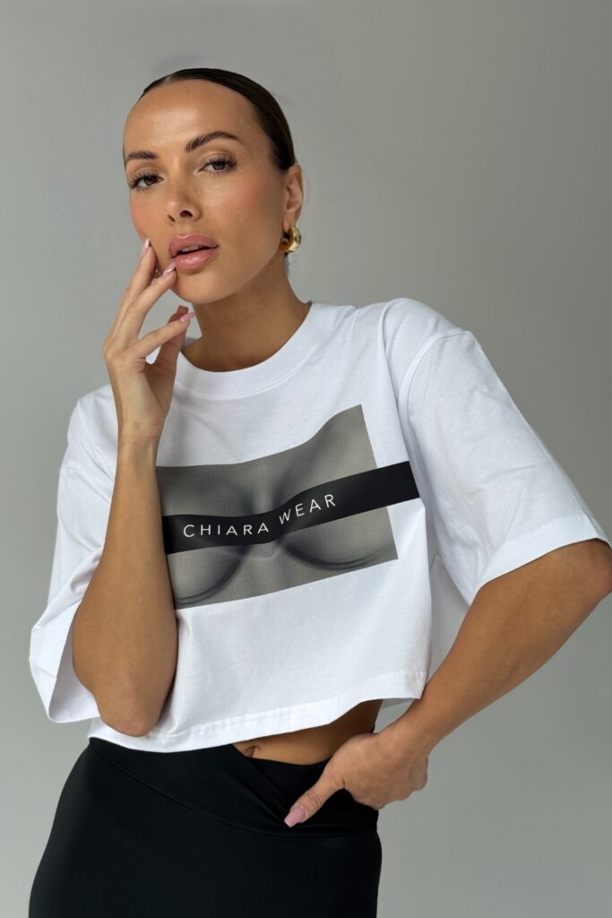 T-shirt crop top FREE BOOBIES – biały